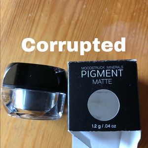 Moodstruck Eye Pigment